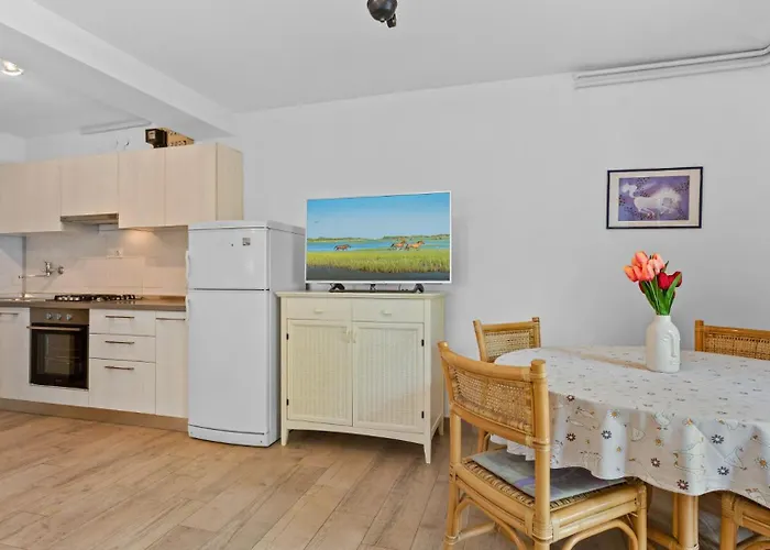 Petrinic - S By Guide Apartman *