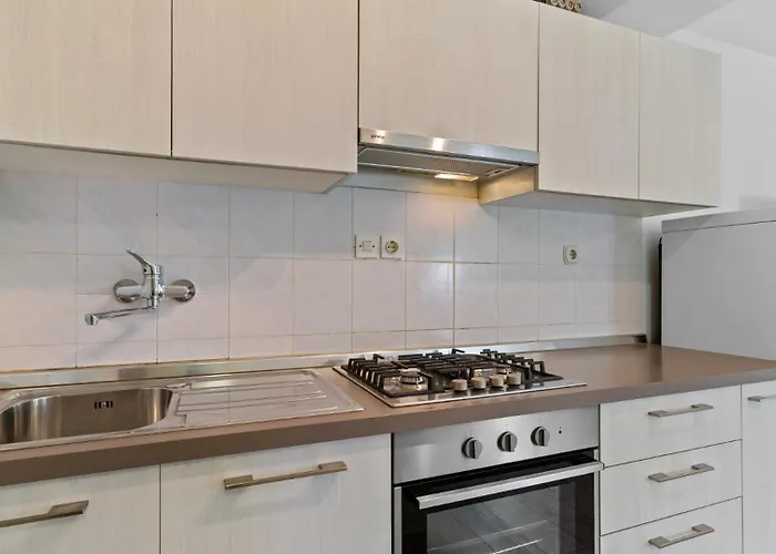 Petrinic - S By Guide Apartman *